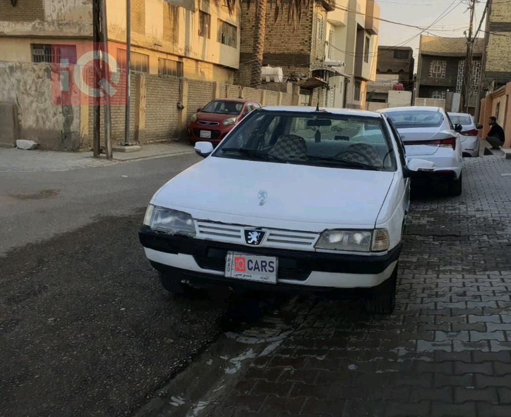 بيجو 405